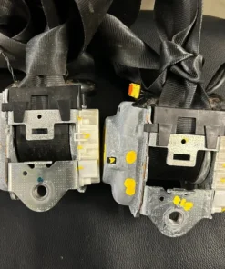 2015+ VOLKSWAGEN PASSAT B8 REAR SEATBELTS DRIVER PASSENGER BACK BELTS X2