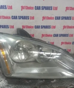 FORD FOCUS MK2 2007 DRIVER SIDE CHROME INSERT HEAD LIGHT HEAD LAMP