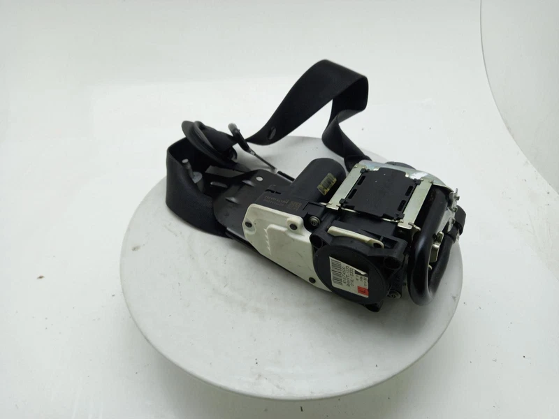 MERCEDES C CLASS Seat Belt Front Left 2007-2015 616774500