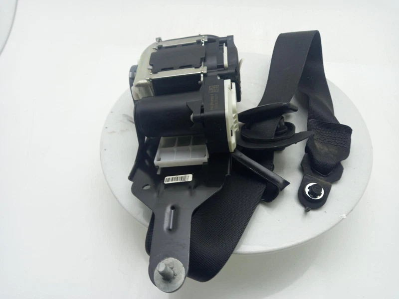 MERCEDES C CLASS Seat Belt Front Left 2007-2015