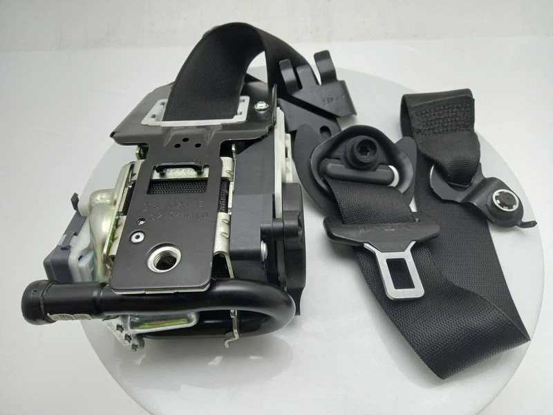 MERCEDES C CLASS Seat Belt Front Right (204 Series) 2007-2015 A20486018859C94