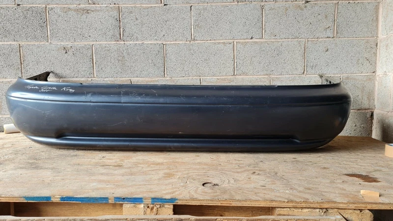 TOYOTA COROLLA 1993 5 DOOR HATCHBACK GL1 REAR BUMPER