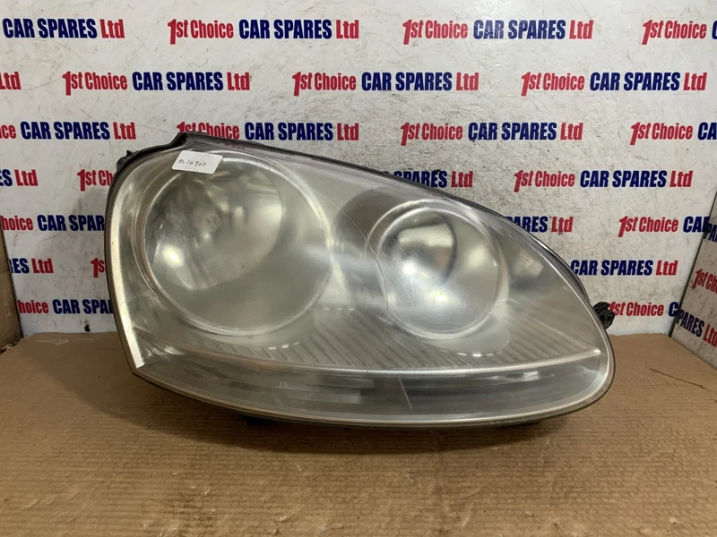 VOLKSWAGEN JETTA MK5 2007 DRIVER SIDE CHROME INSERT HALOGEN HEAD LIGHT LAMP